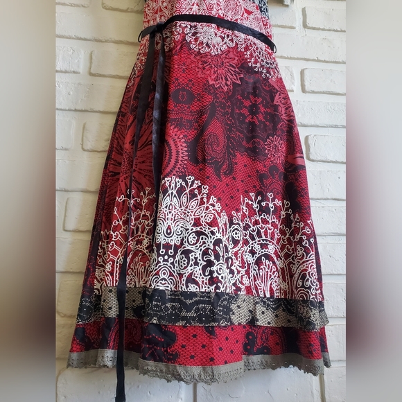 NWT Desigual Myrcella Short Sleeve Lace Dress Red, Black Size Medium - Picture 11 of 12